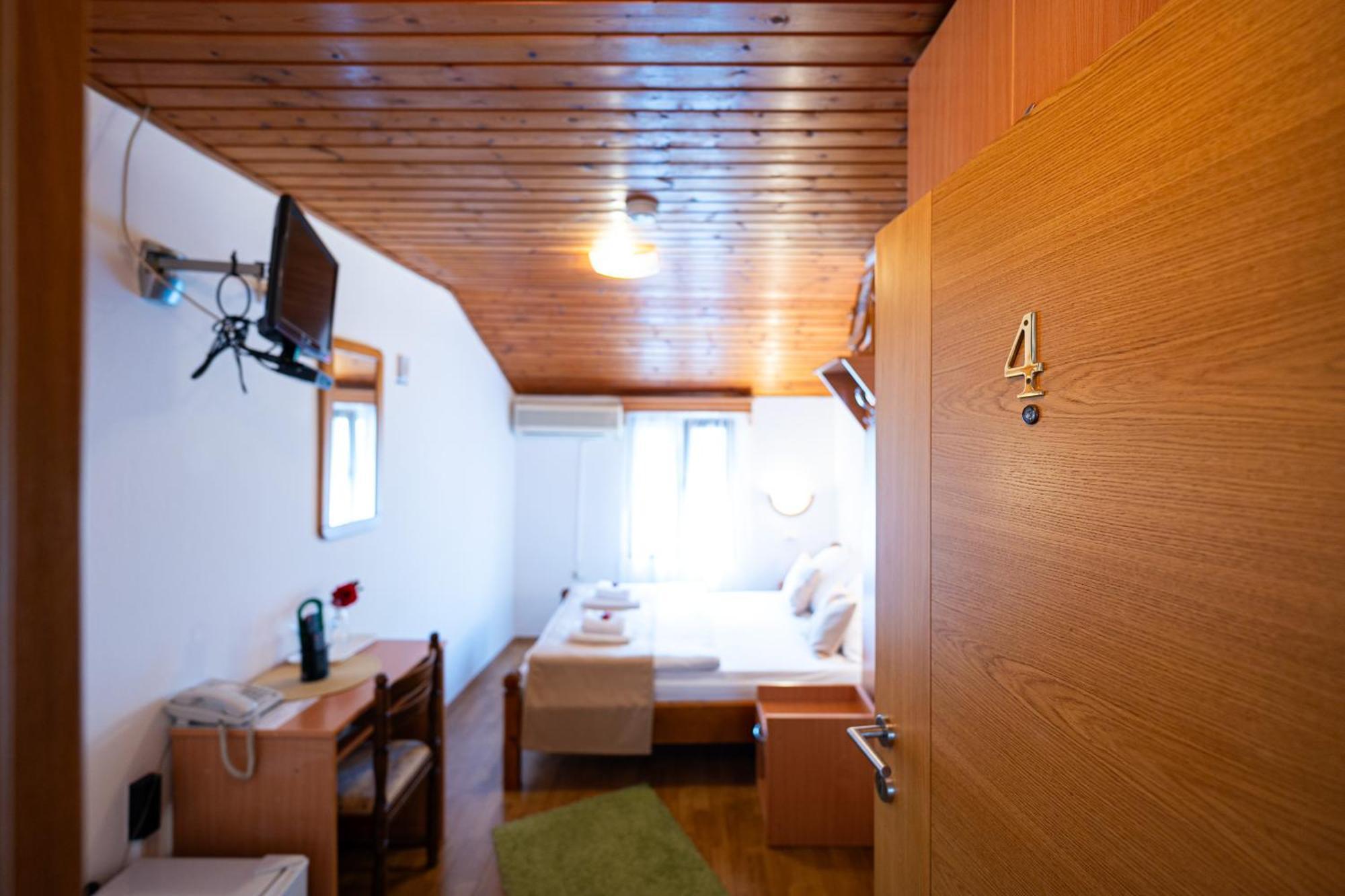 Hotel Bokeljski Dvori Котор Стая снимка
