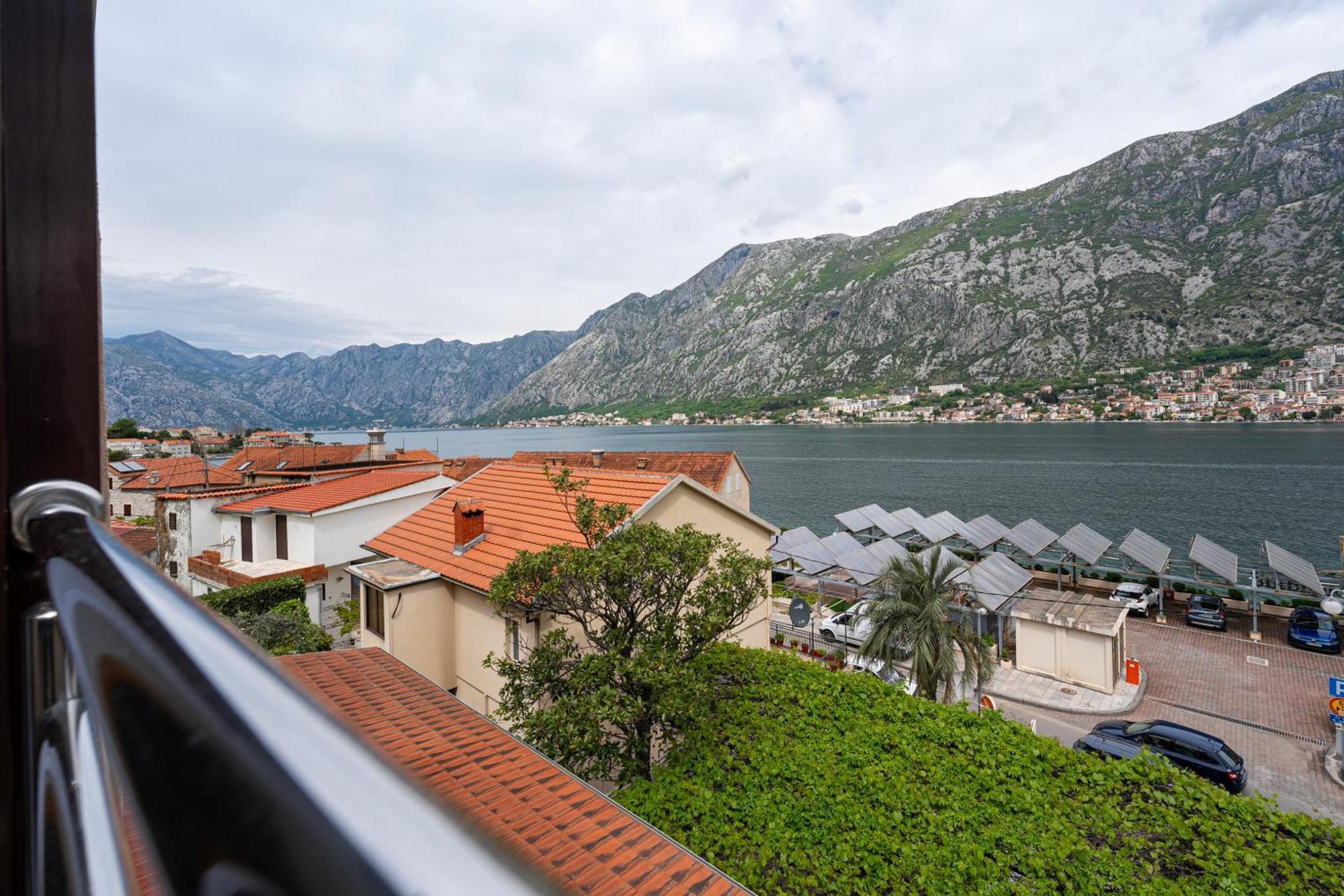 Hotel Bokeljski Dvori Котор Стая снимка